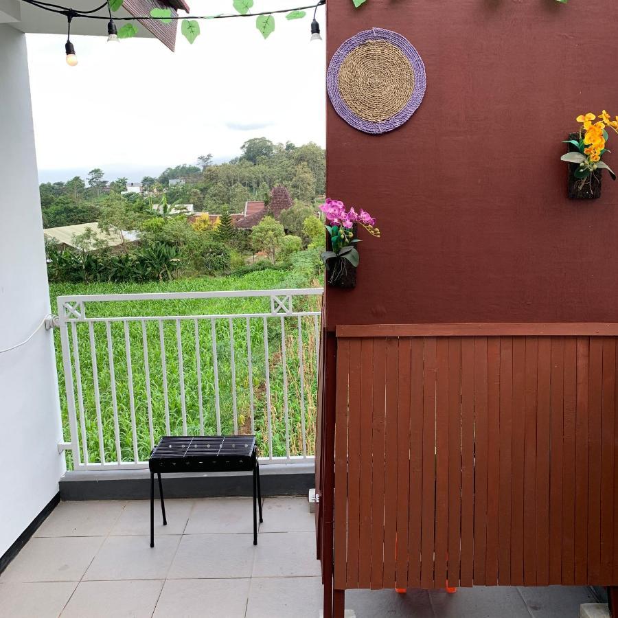 Kayz Villa Batu dengan Kolam Renang Pribadi Luaran gambar